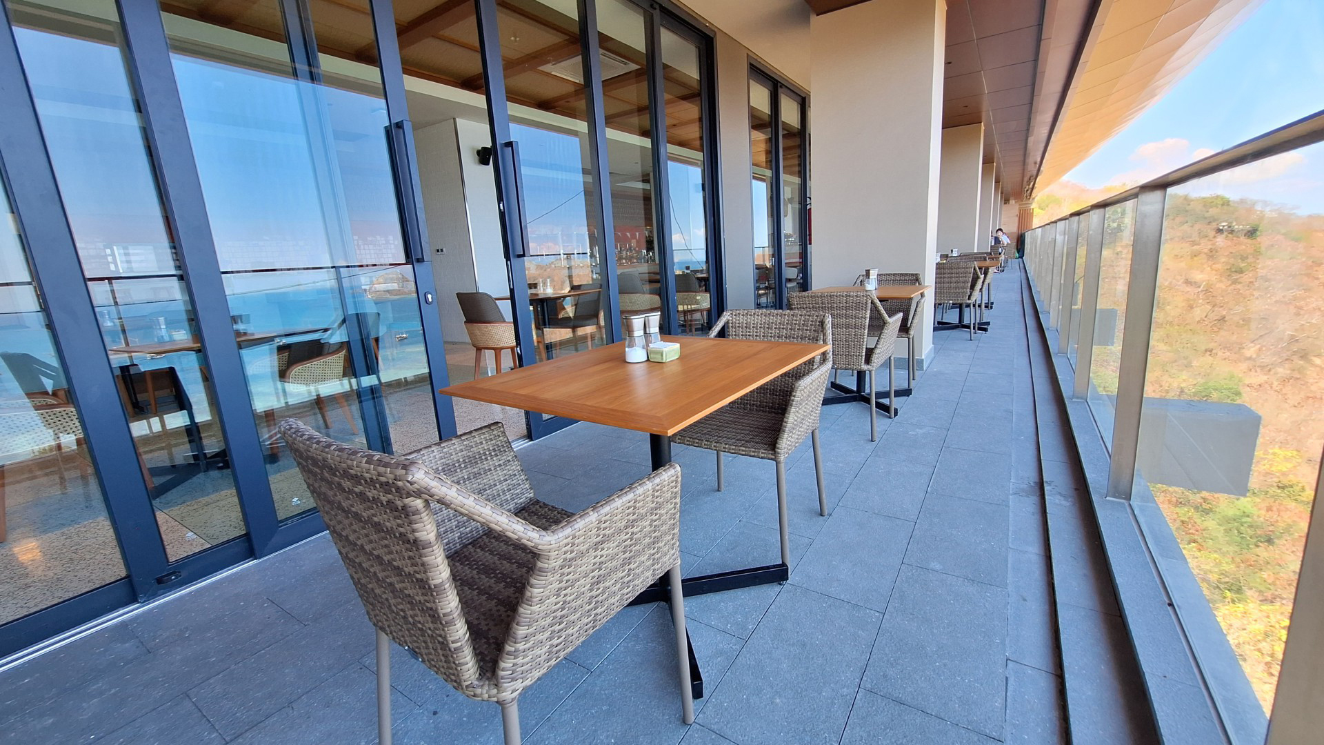 Layana, Rumangsa & 360 Rooftop Gallery