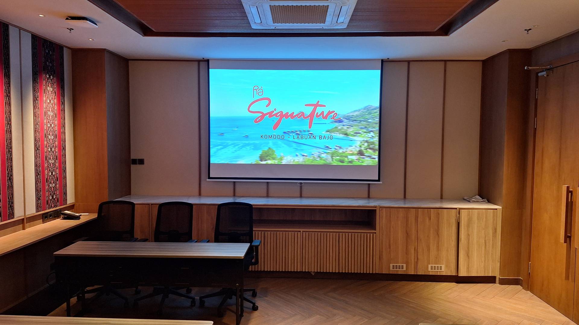 SERAYA Gallery